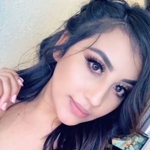 Meet your Posher, Cecilia